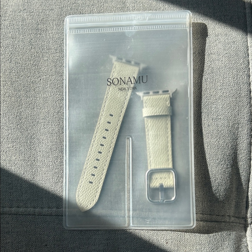 Cream Apple Watch Strap- brand new